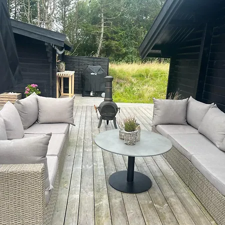 בית נופש Nature-close Jeppesen House On Romo