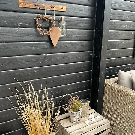 Nature-close Jeppesen House On Romo *