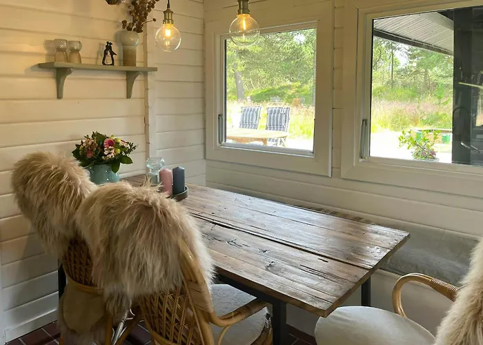 Nature-close Jeppesen House On Romo *